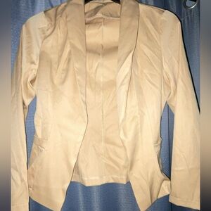 Nude Blazer Top With Pockets